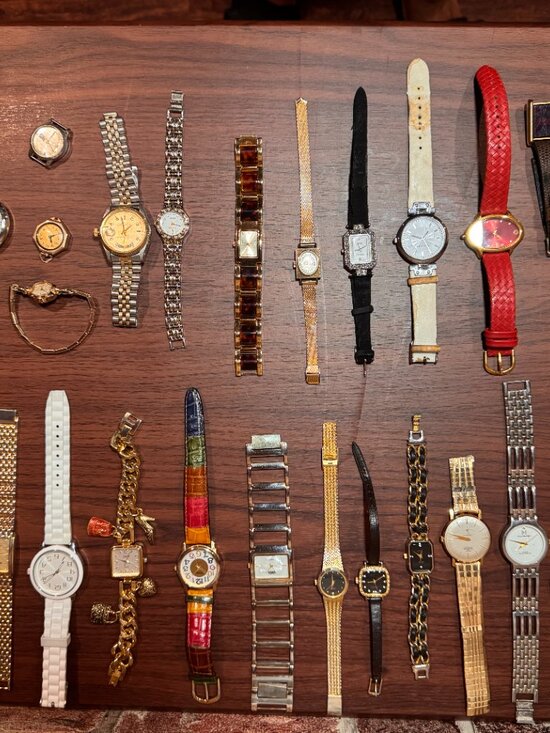 Huge Lot of 30 Vintage & Modern Watches - Reseller Special